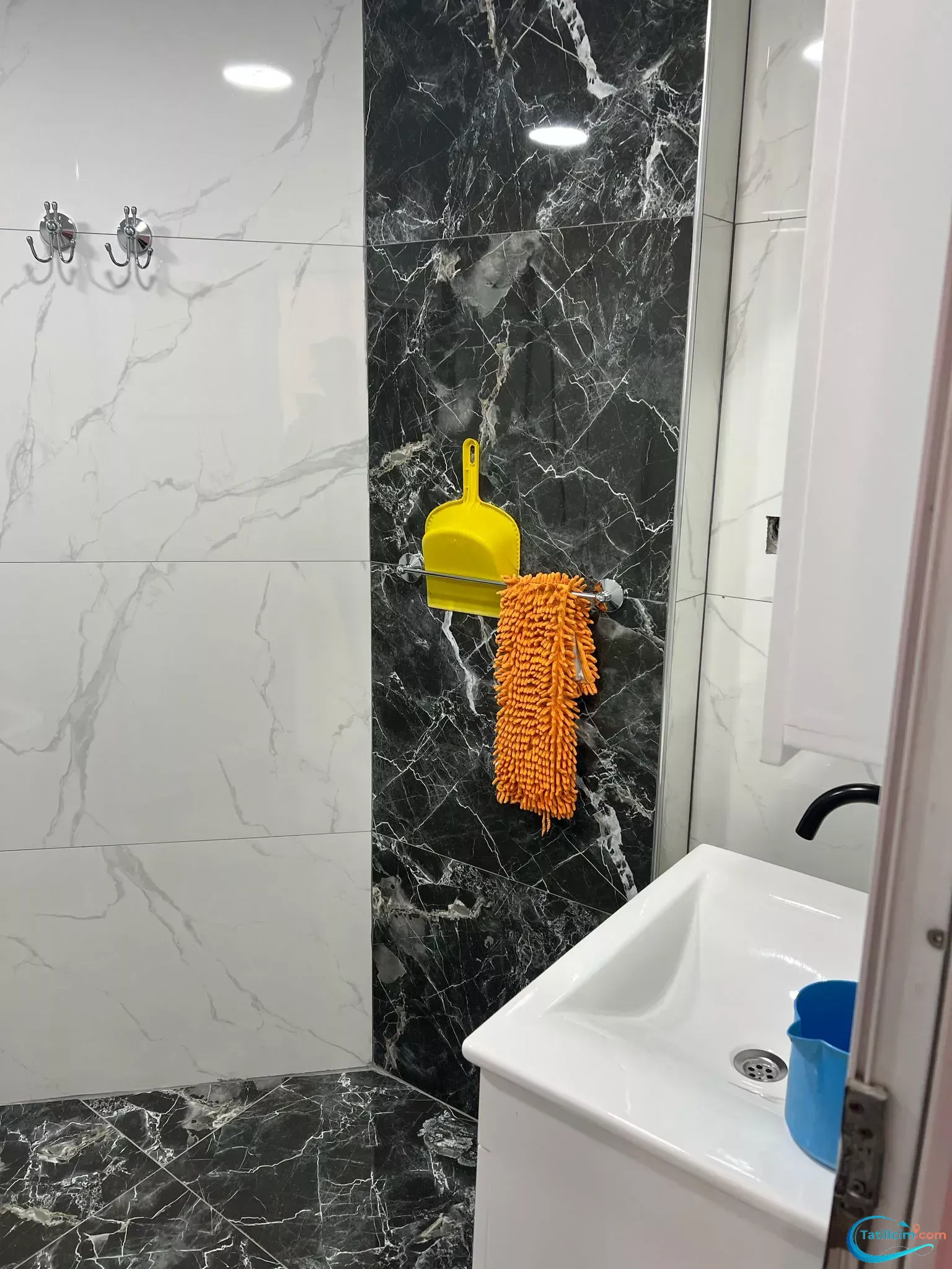 tatilcim.com Toker Apart 1+1 (mutfaklı) Sahile 100mt